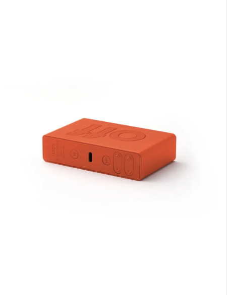 REVEIL FLIP CLASSIC RECHARGEABLE - LEXON
