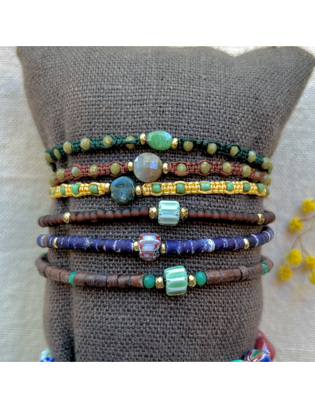 BRACELET TISSÉ PERLES AFRICAINES ET SEMI PRECIEUSES - LES FILLES DE COEUR 