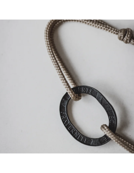 BRACELET BASTILLE CHARBON SUR CORDE - LE SOU FRANÇAIS