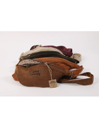 SAC BANANE EN VELOURS VIOLETTE - SOPHIE JANIERE