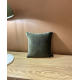 COUSSIN CARRE EN VELOURS  MONTPELLIER - SOPHIE JANIERE