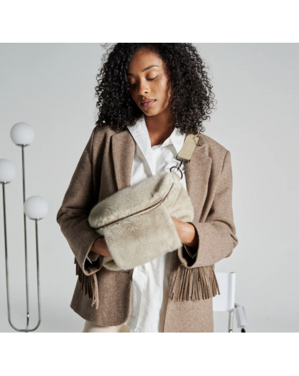 BANANE FAUSSE FOURRURE - PLAID COCOONING 