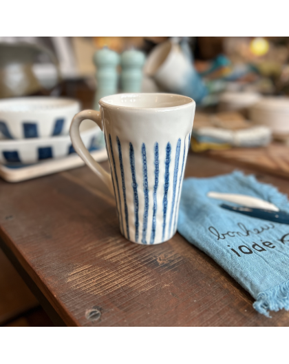 GRAND MUG CONIQUE - DURO CERAMICS