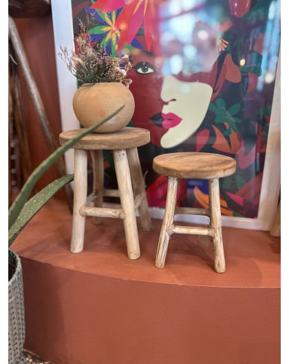 PETIT TABOURET EN TECK  - WMG