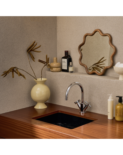 VASE KUDOS - URBAN NATURE CUTLTURE