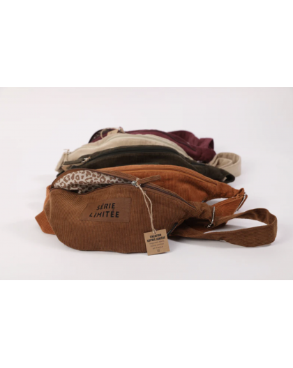 SAC BANANE EN VELOURS VIOLETTE - SOPHIE JANIERE