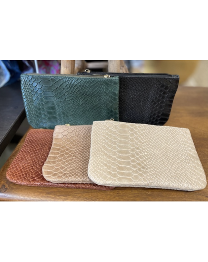 POCHETTE  EN CUIR 