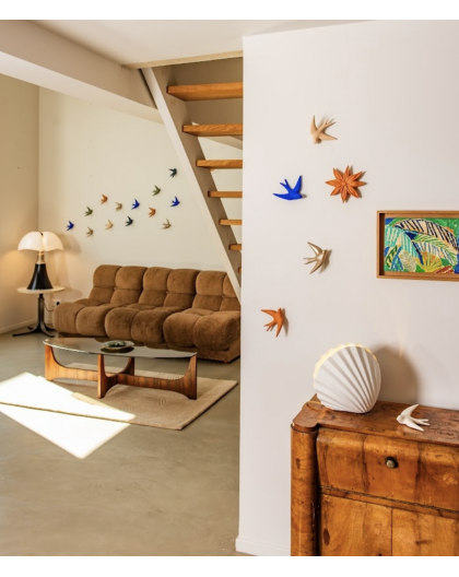 VOLAGE - MONOCHROMIC