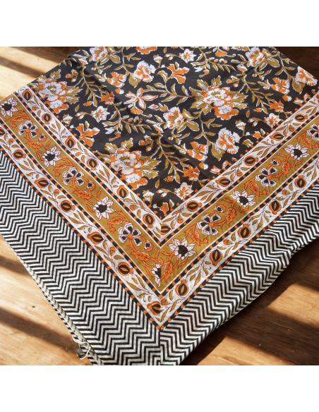 FOULARD OU PAREO EN SOIE ET COTON - MARC BARELL