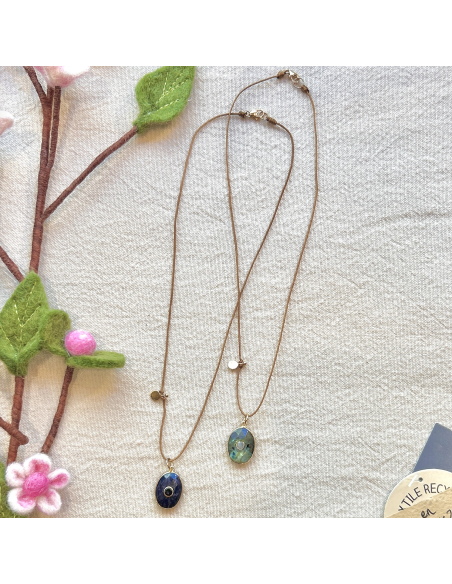 COLLIER PIERRE LAPIS ET LABRADORITE SUR FIL - LES FILLES DE COEUR