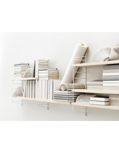 SYSTEME D'ETAGERES MODULABLES - STRING FURNITURE