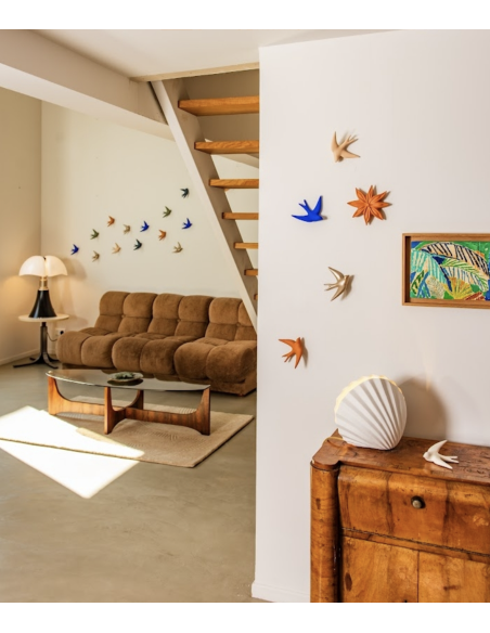 VOLAGE - MONOCHROMIC