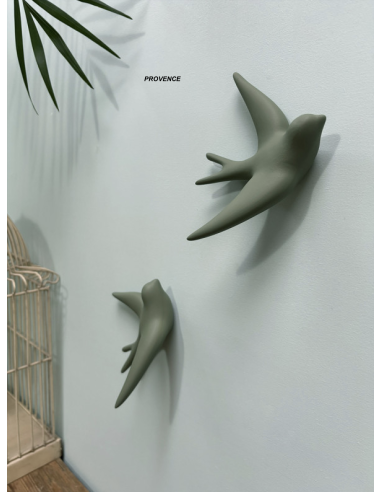 VOLAGE - MONOCHROMIC