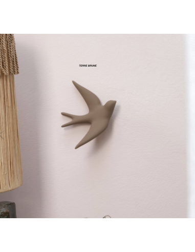 VOLAGE - MONOCHROMIC