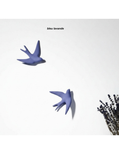 VOLAGE - MONOCHROMIC