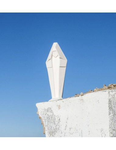 DIVINE - MONOCHROMIC