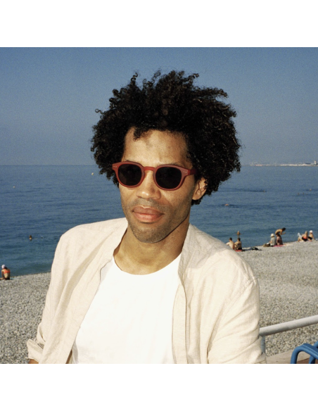 LUNETTES SOLAIRES C  - IZIPIZI