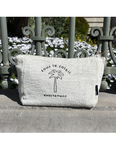 TROUSSE EN ÉPONGE SOUS LE SOLEIL - SOPHIE JANIERE